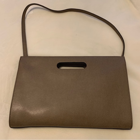 Michael Kors clutch - Picture 3 of 7